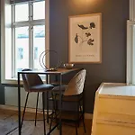 Charming And Spacious Apartment